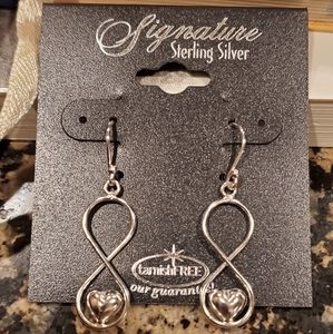 ☃️☃️Love's Infinity Sterling Silver Shepard's Hook Earrings